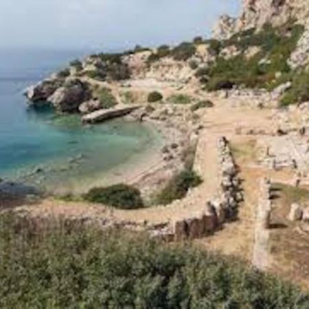 House By The Sea At Skaloma, Loutraki Βίλα Λίμνη Βουλιαγμάνης Εξωτερικό φωτογραφία