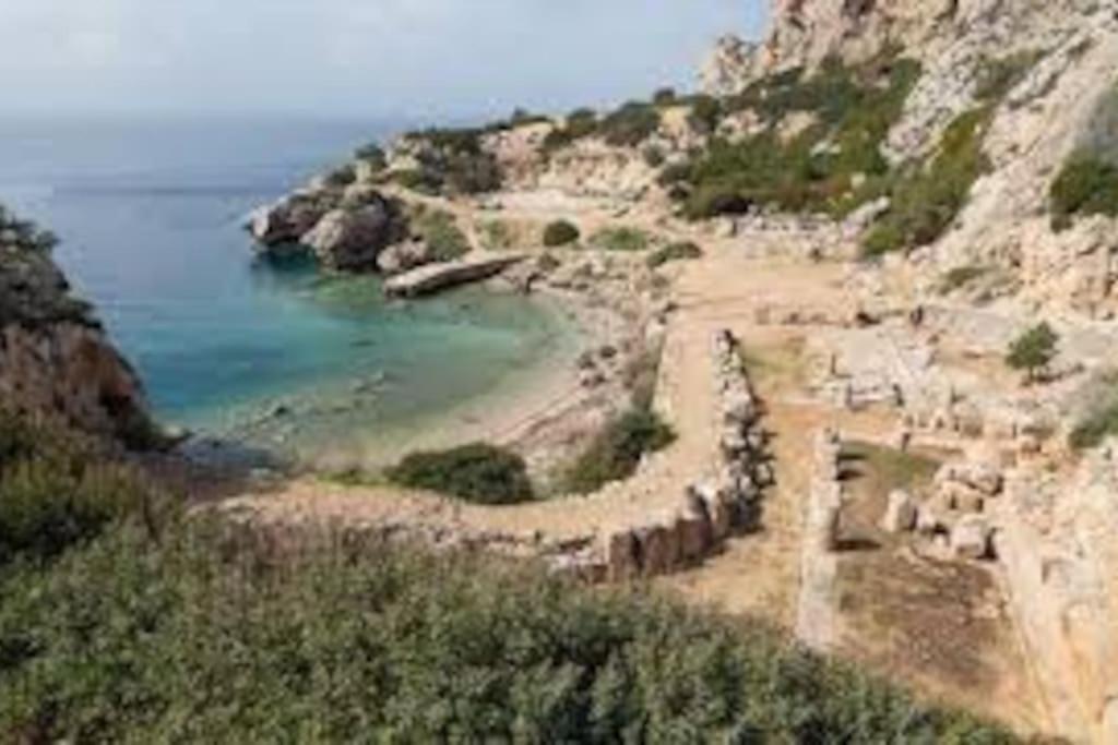 House By The Sea At Skaloma, Loutraki Βίλα Λίμνη Βουλιαγμάνης Εξωτερικό φωτογραφία